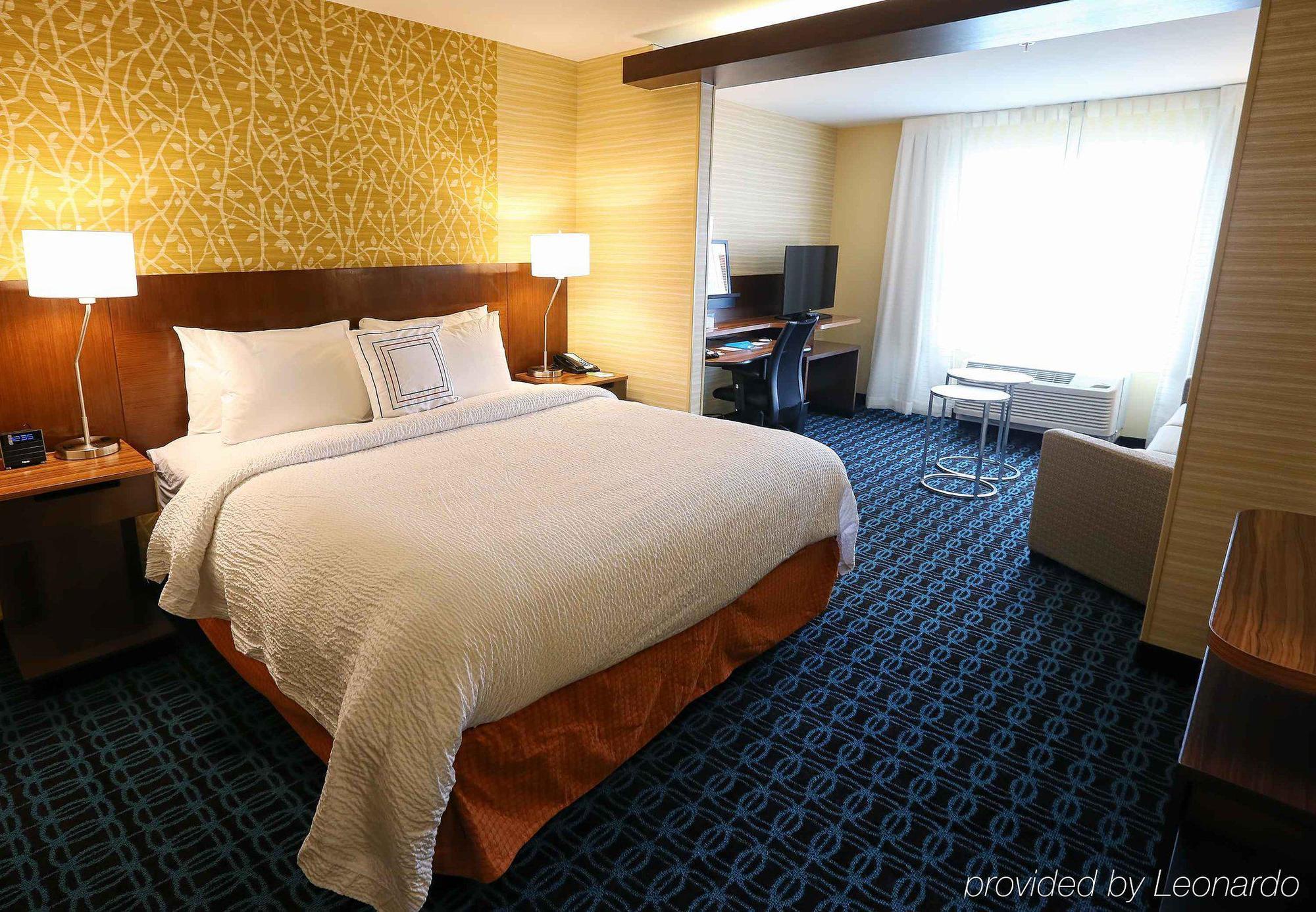 Fairfield Inn & Suites By Marriott Madison Verona Exterior photo